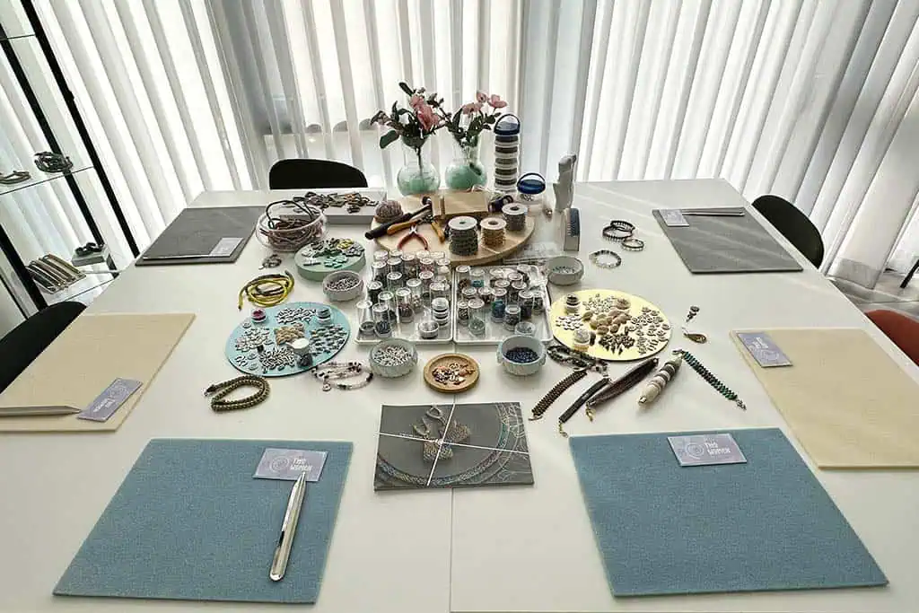 חוג סריגת תכשיטים ממתכת - 3 מפגשים